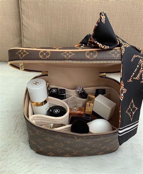 makeup pouch louis vuitton|louis vuitton hard makeup case.